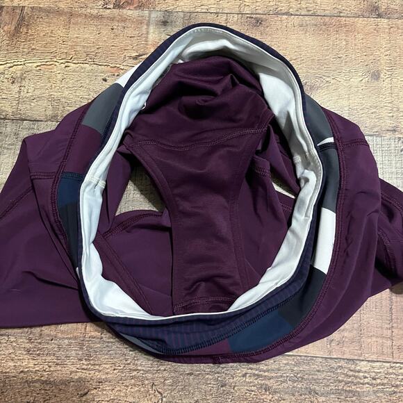 Lululemon Wmns Burgundy Groovy Run Short Sz 6 Athlete Gym Yoga Running Crossfit - Picture 7 of 7